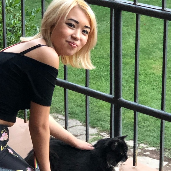 Meet your Posher, Kerri - Picture 8 of 8